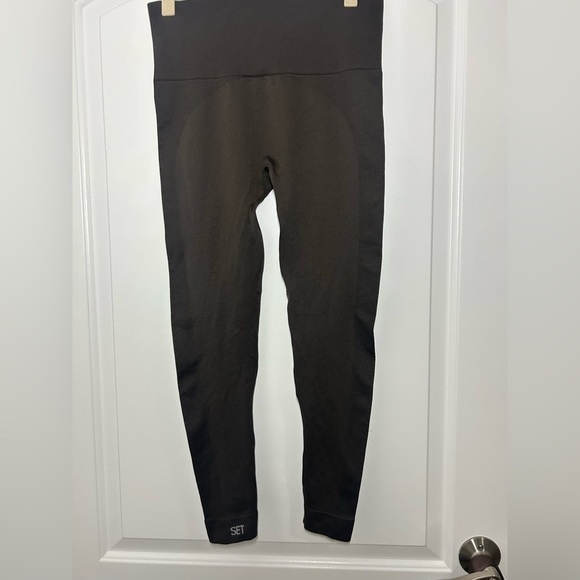 Set Active sculpt flex dark brown espresso leggings size large - Picture 5 of 13